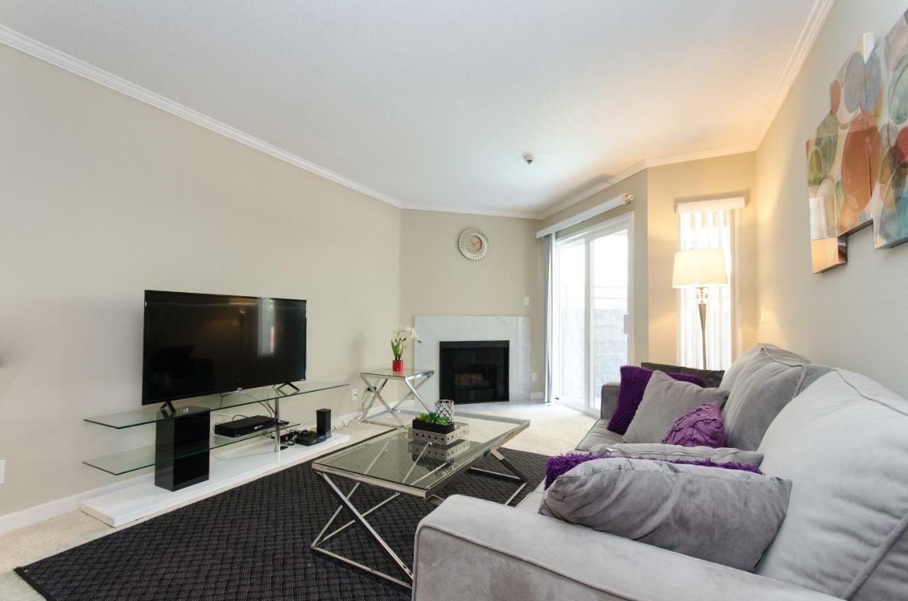 לוס אנג'לס Hollywood Apartment With Balcony מראה חיצוני תמונה